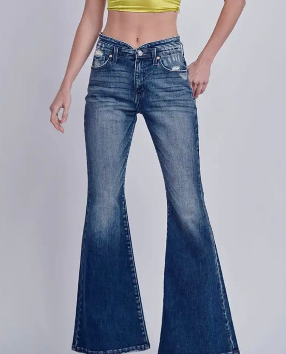 Artemis Vintage Tulip Low Rise Jeans