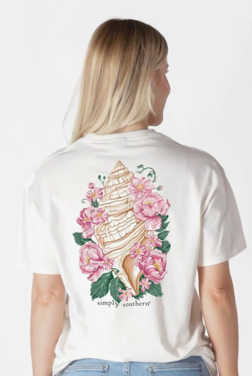 SS Women’s Tshirt- Conch Shell