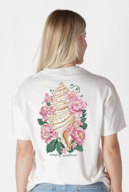 SS Women’s Tshirt- Conch Shell