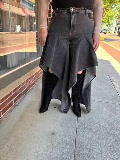 Ruffle Denim Maxi Jeans