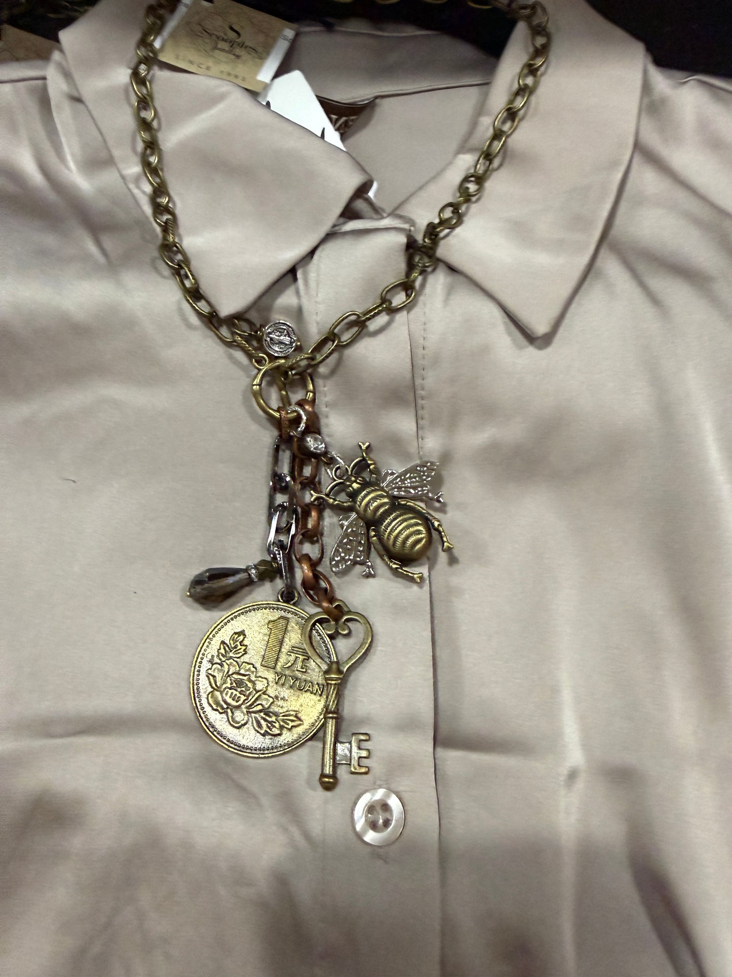 Scooples- Regal Bee Necklace (#5)